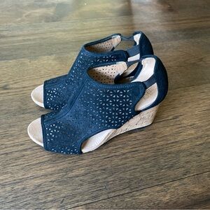 Life Stride Black Perforated Wedges